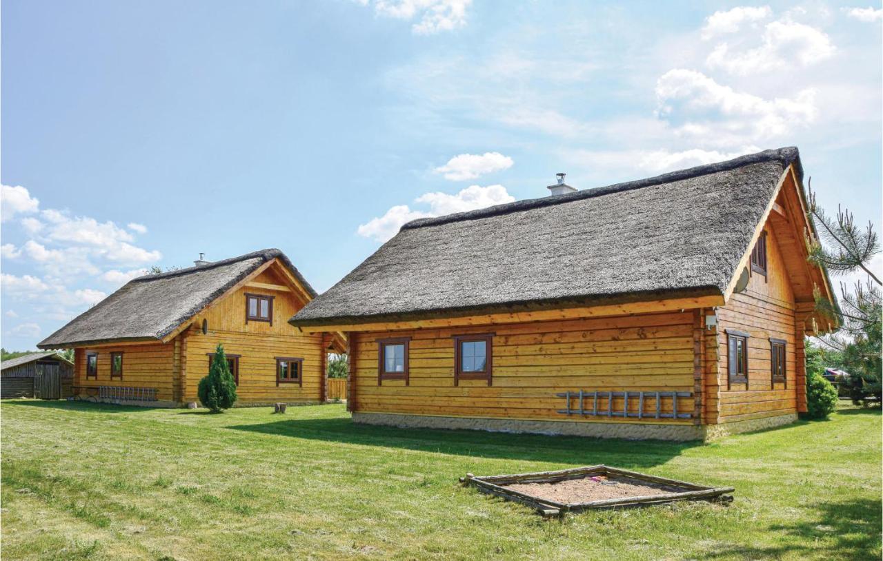 3 Bedroom Cozy Home In Mscice Podamirowo Extérieur photo